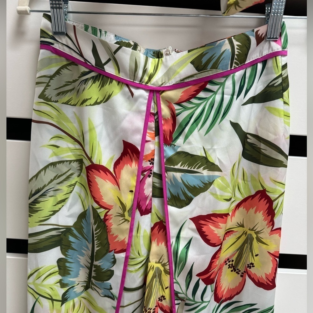 LE SUPERBE Skyline Floral Tie-Front Blouse Foliage Leaf Print 2PC Set Size 6 - Picture 10 of 10